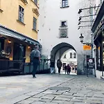 Daire Centrum - Moderny Komfortny Bratislava