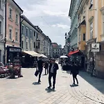 Centrum - Moderny Komfortny 아파트 *
