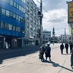 Centrum - Moderny Komfortny 아파트