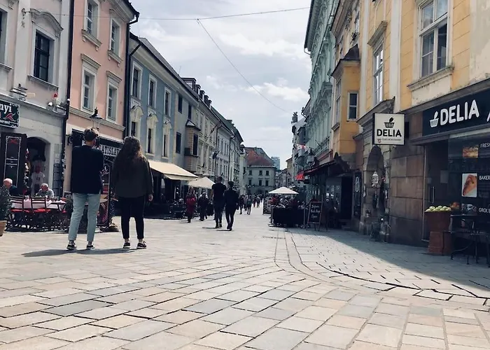 Centrum - Moderny Komfortny * Bratislava